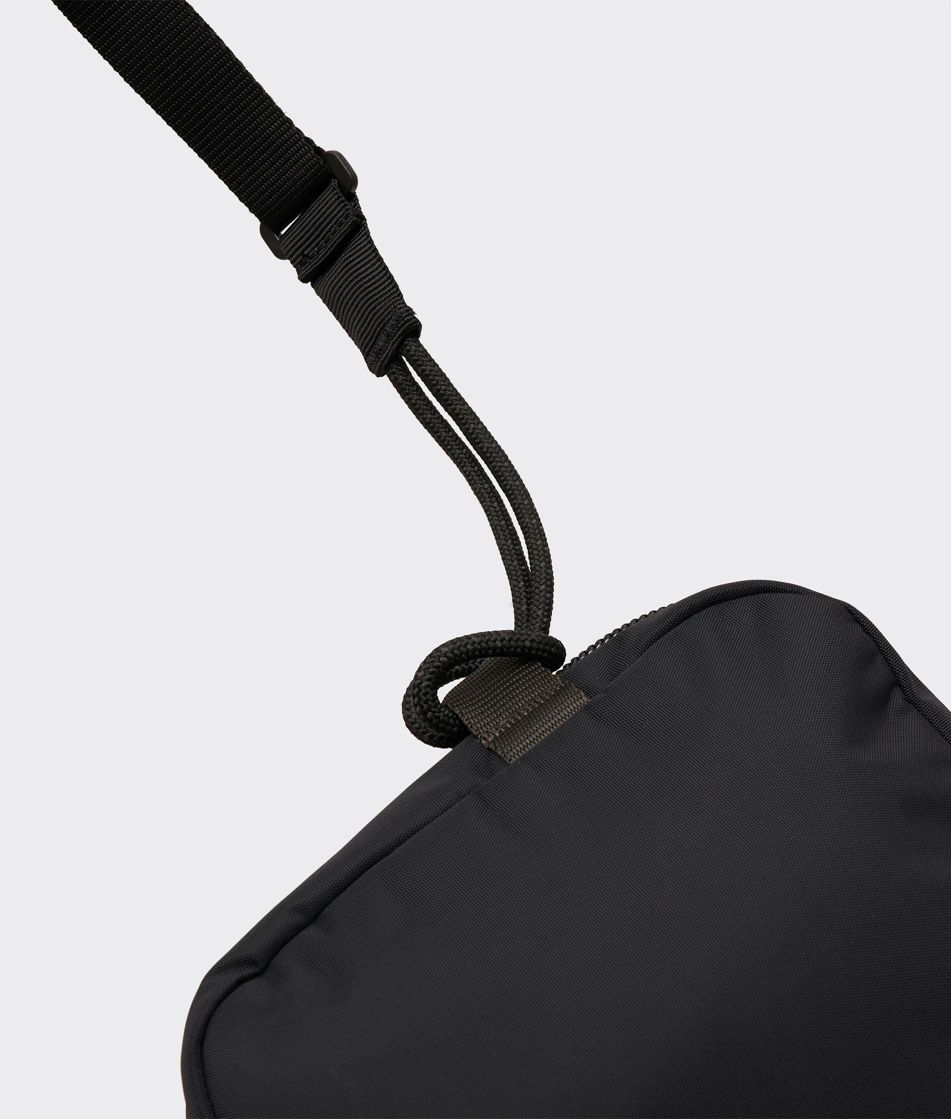 | Colour: Black