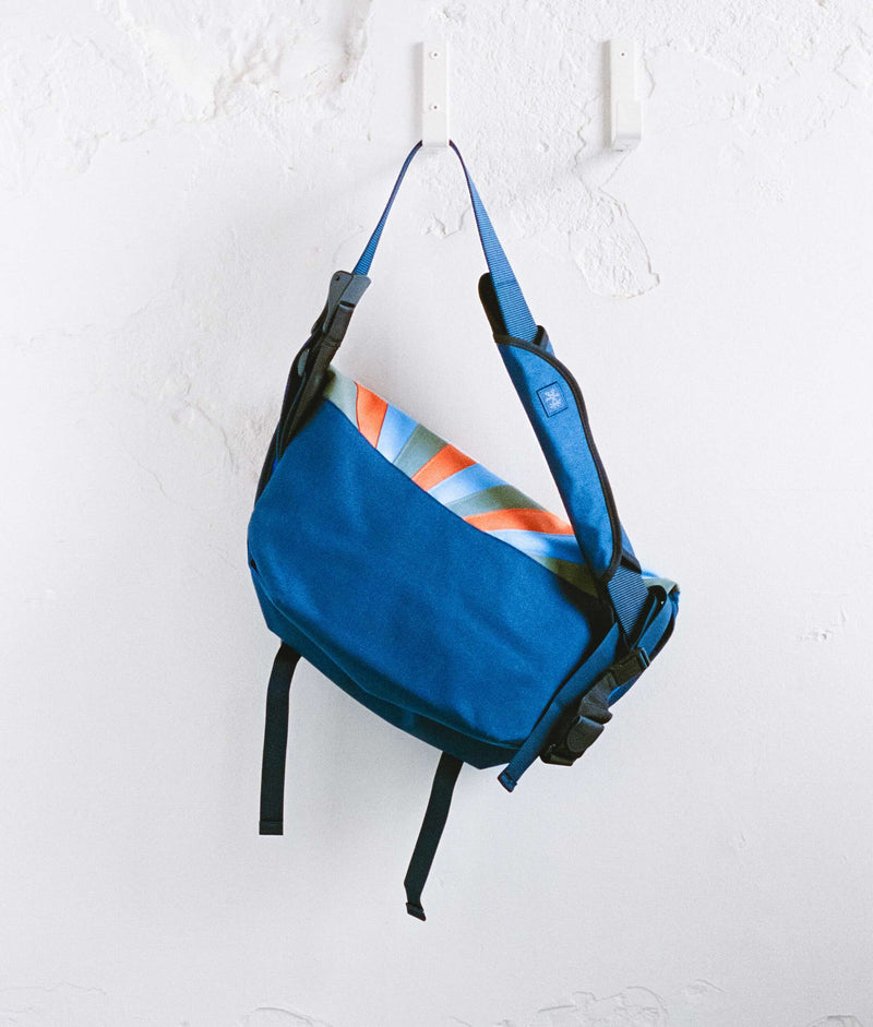 | Colour: Coral Reef