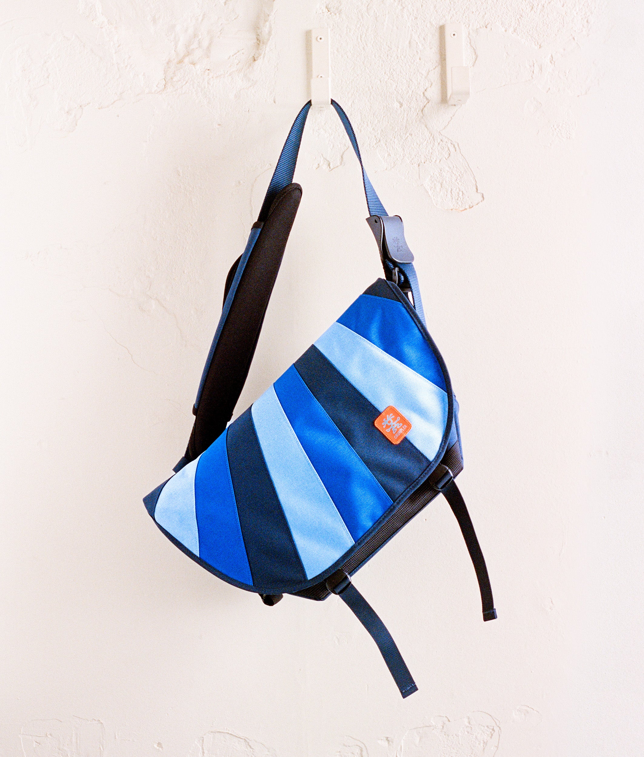 ㋛ All Products ㋛ – Crumpler Singapore