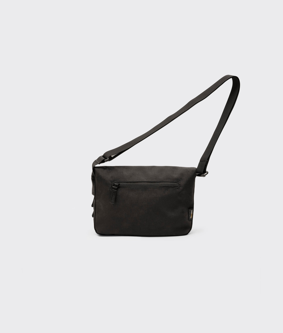 | Colour: Black