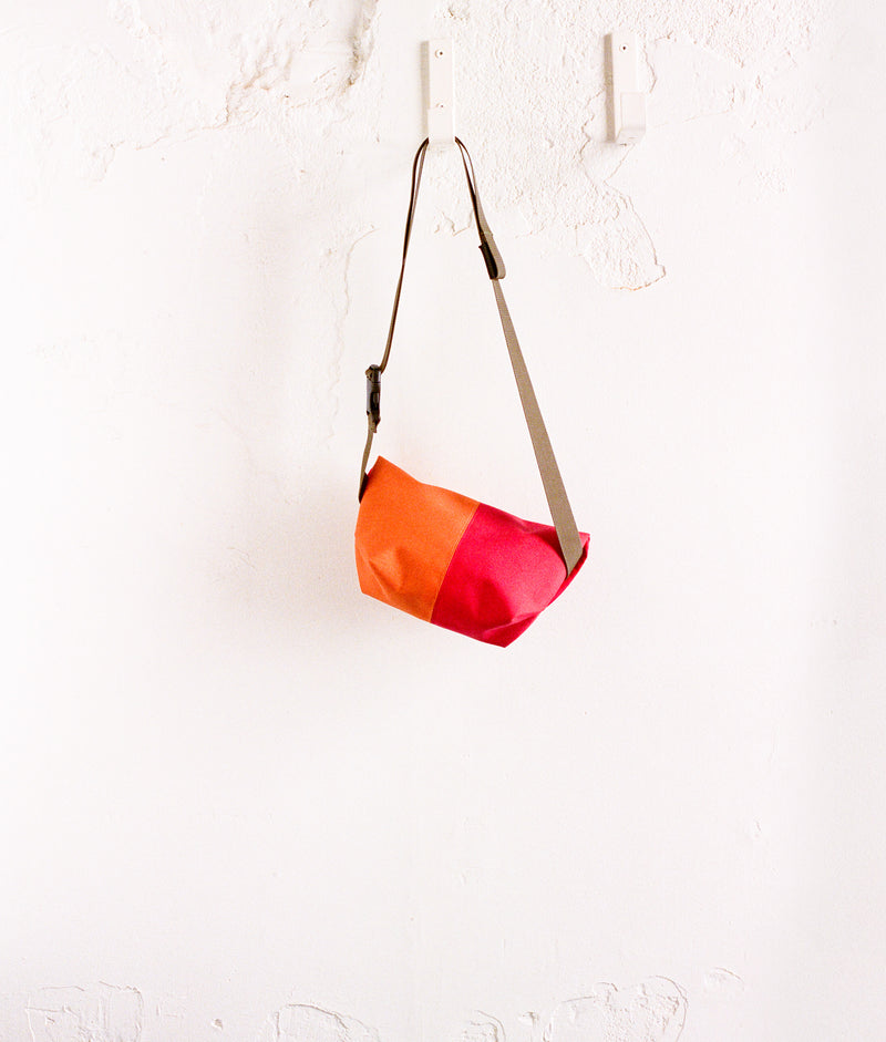 | Colour: Red Orange Halfie