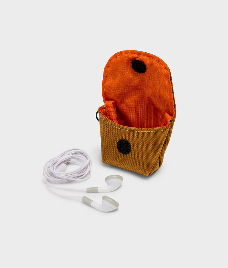 | Colour: Camel