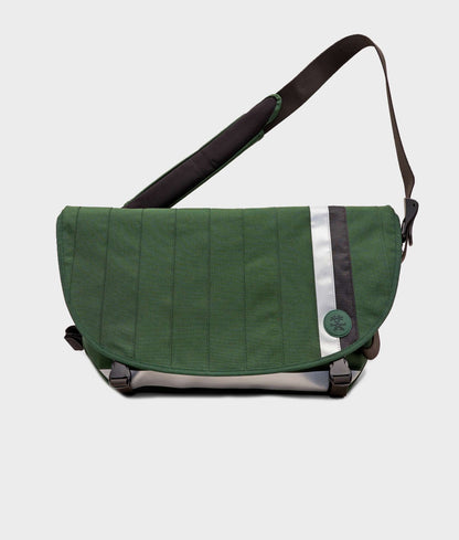 | Colour: Deep Green