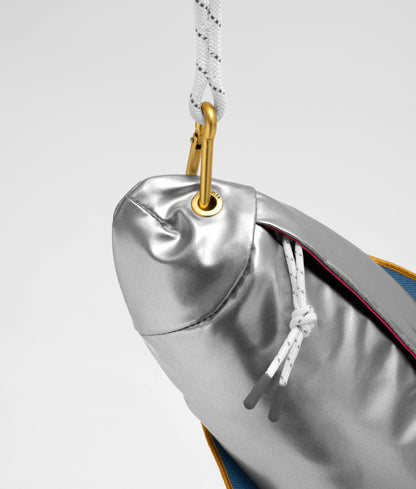 | Colour: Silver