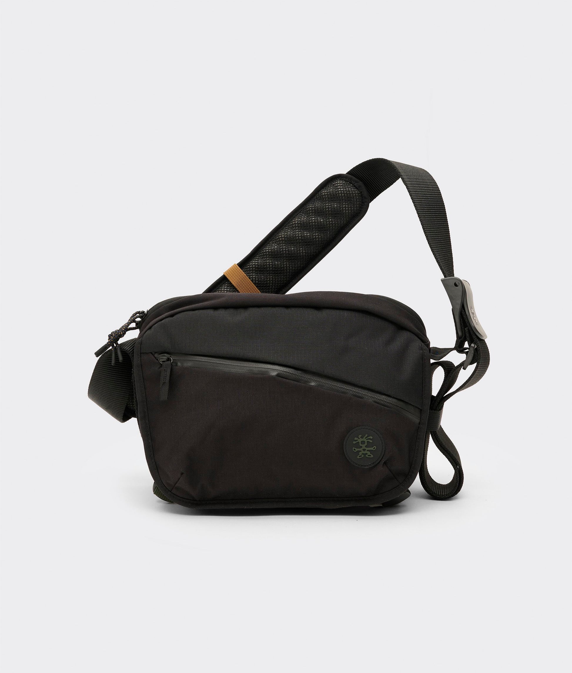 | Colour: Black