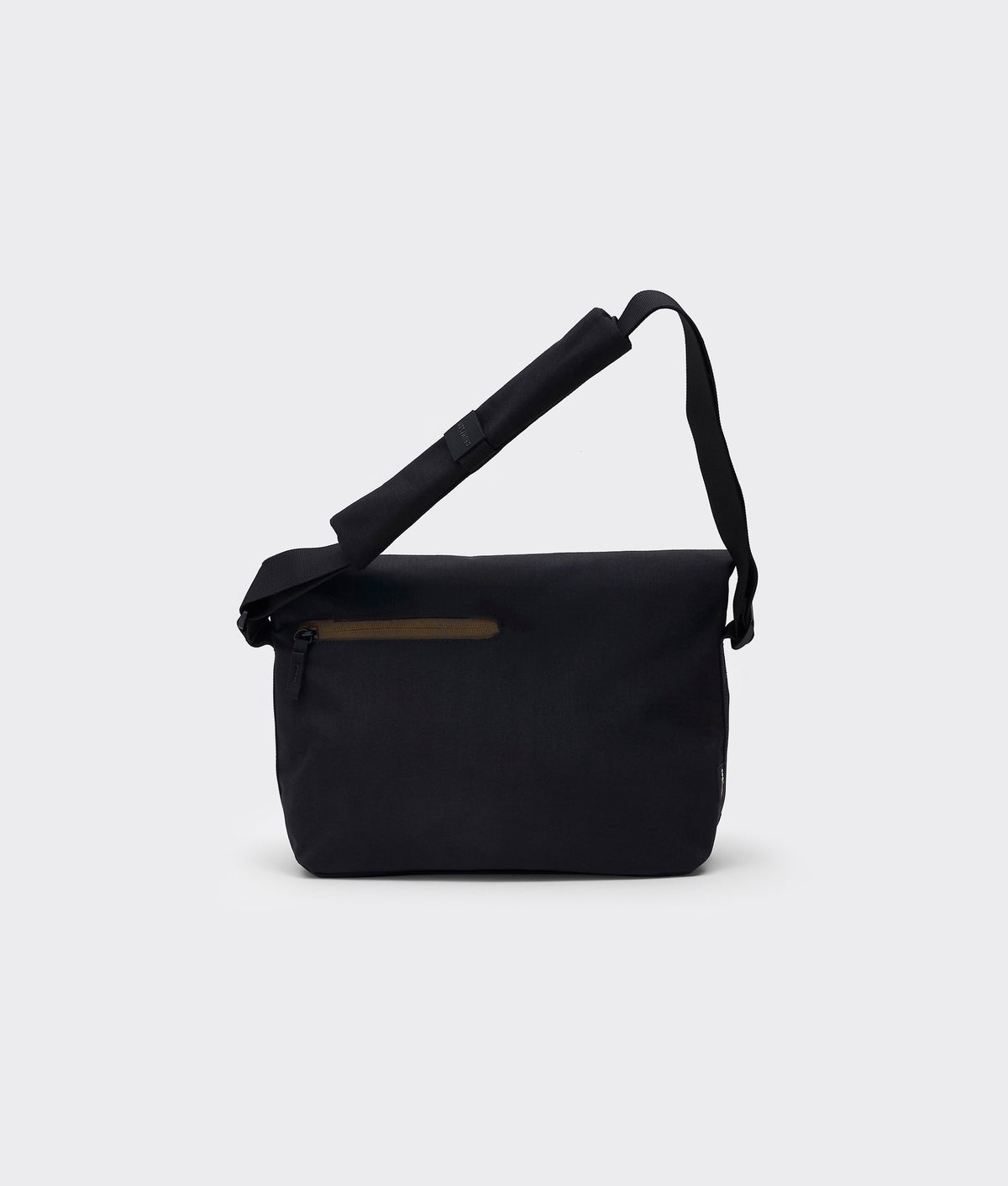 | Colour: Black/Olive