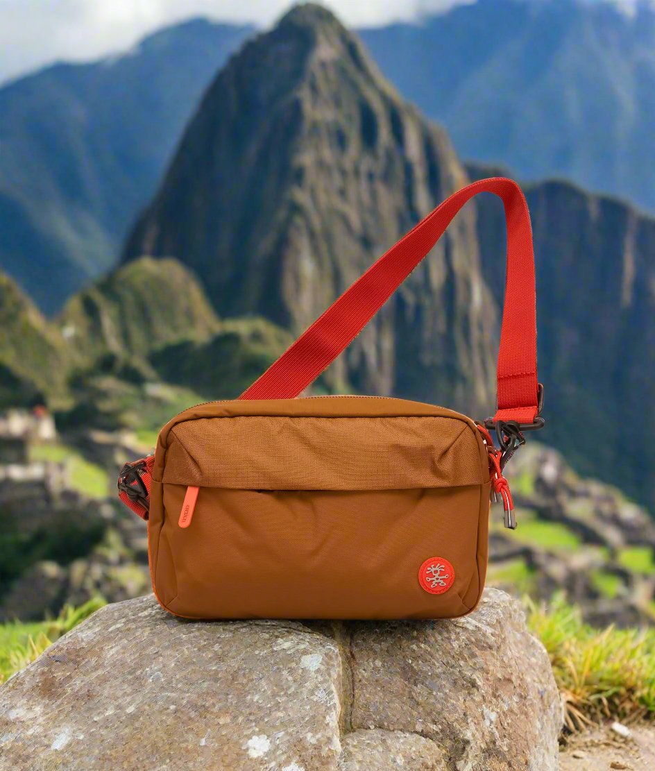 froglet-small-crumpler-singapore