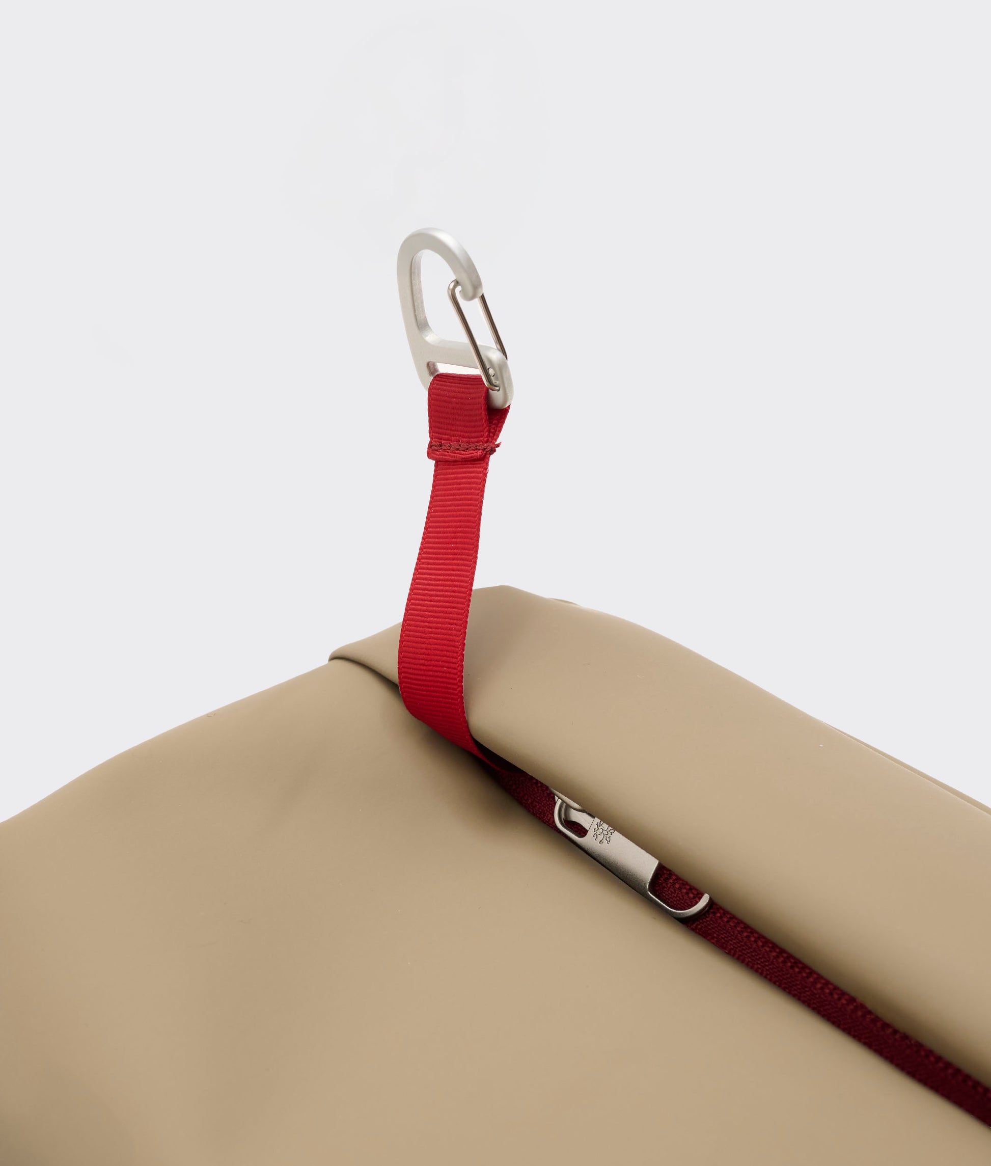 | Colour: Olive