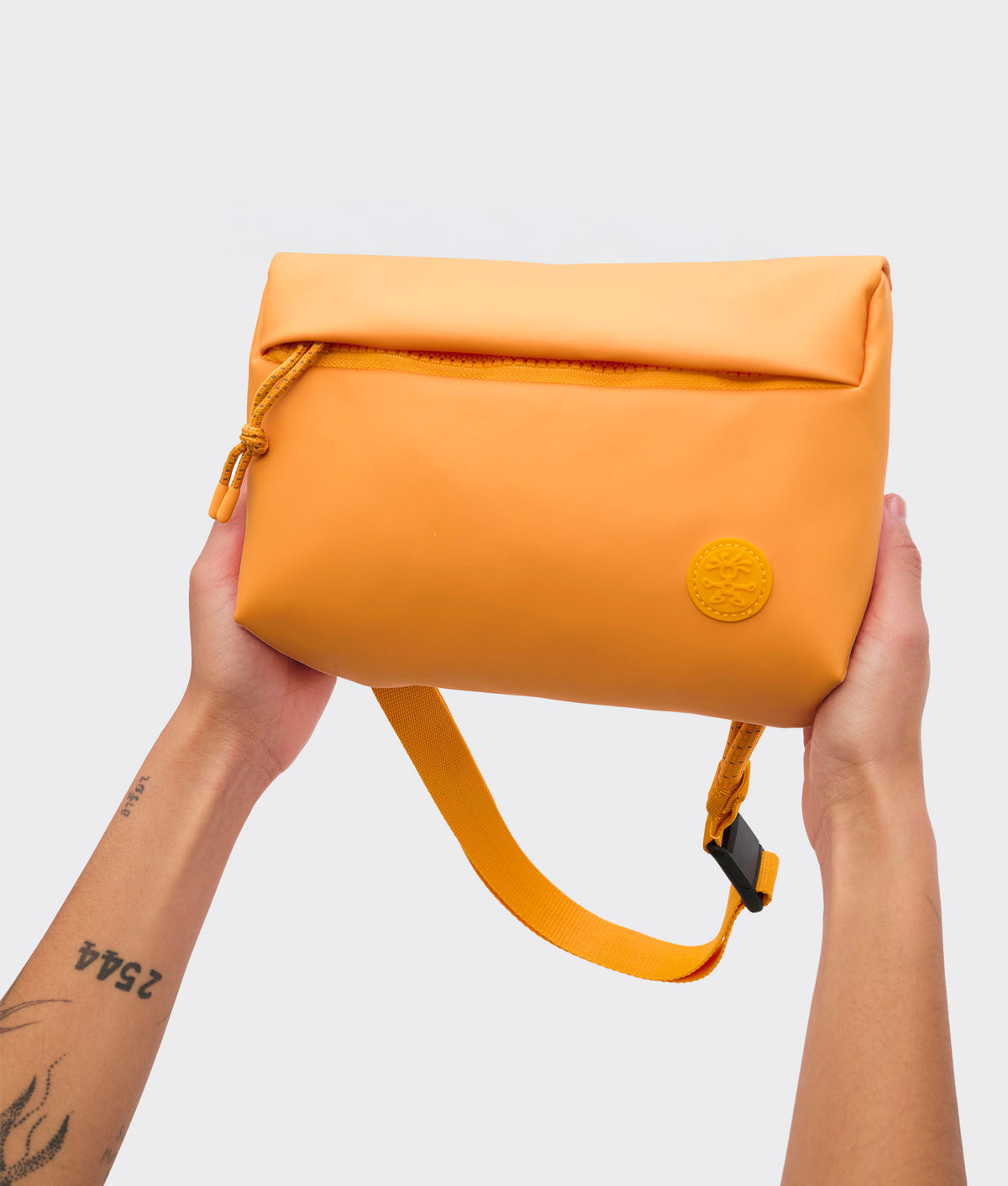 | Colour: Tangerine