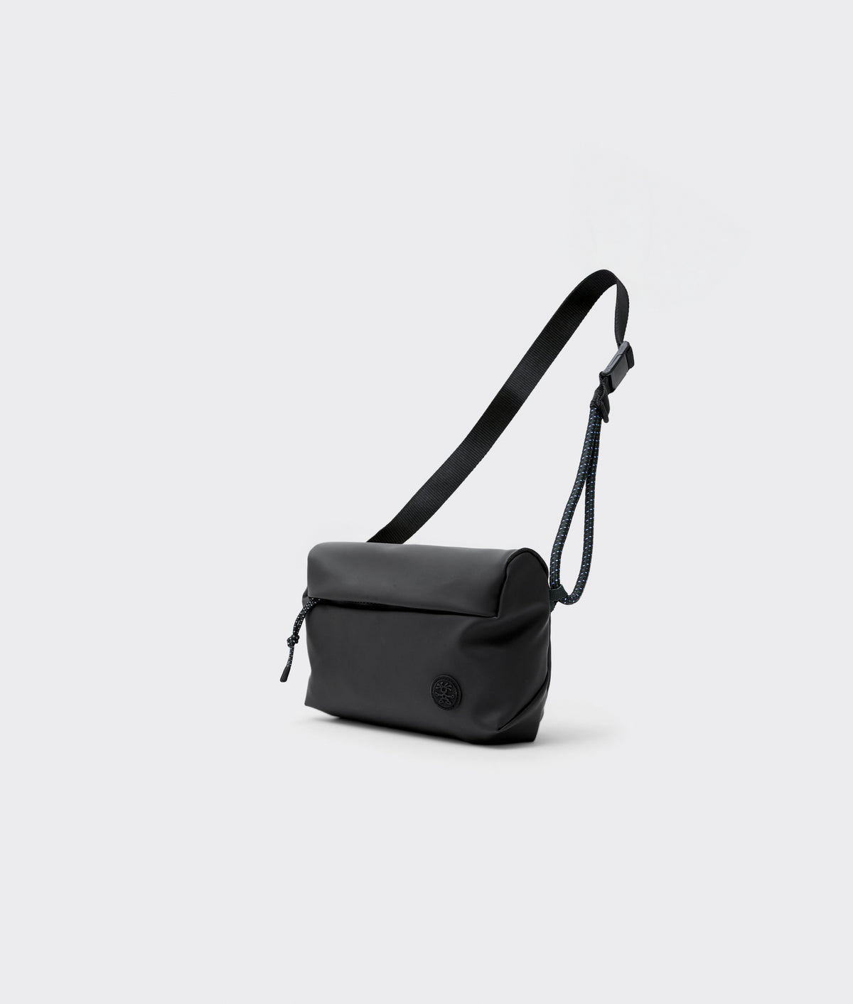 | Colour: Black