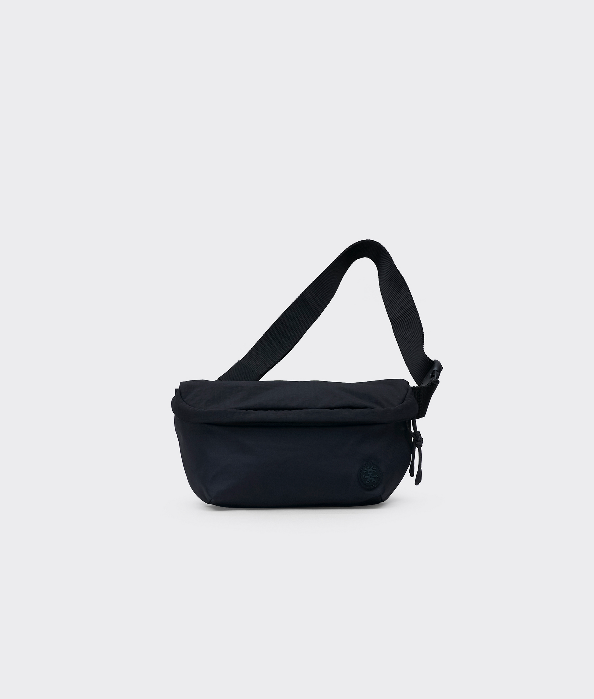 | Colour: Black