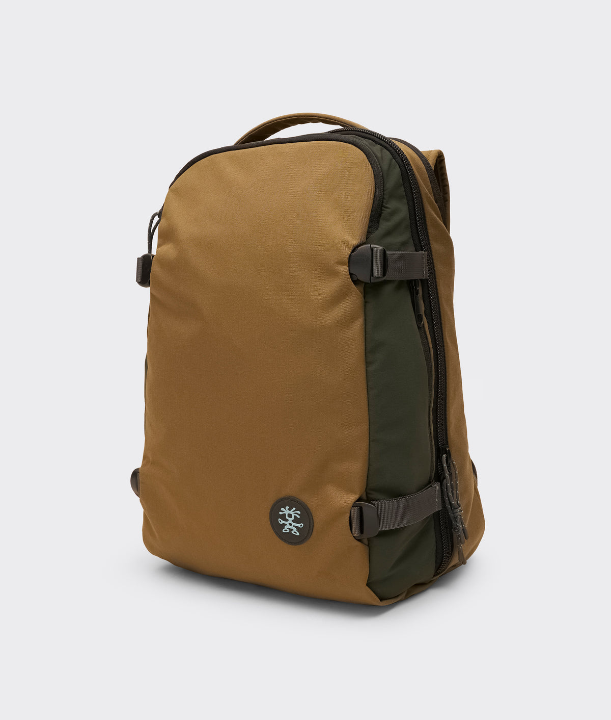 Round Table Banquet – Crumpler Singapore