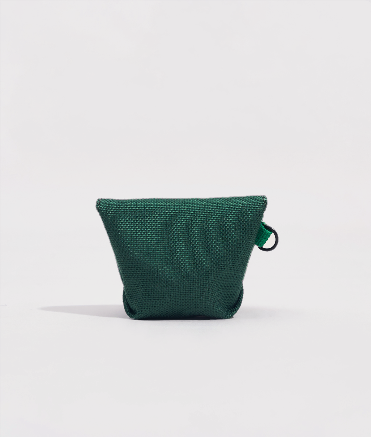 | Colour: Green