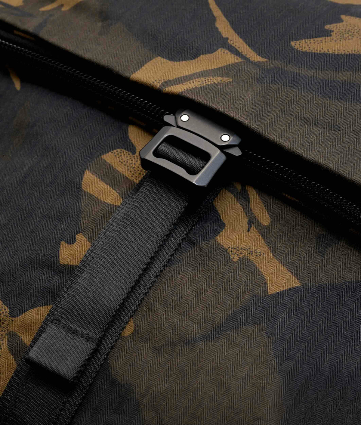 | Colour: Kengo Camo