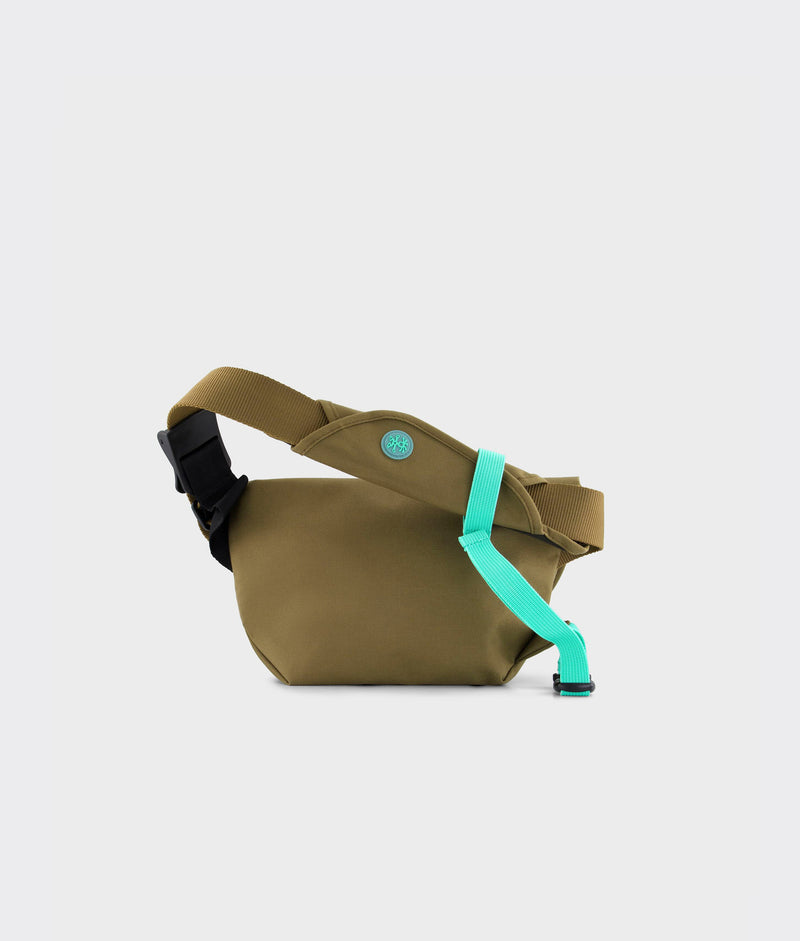 | Colour: Olive