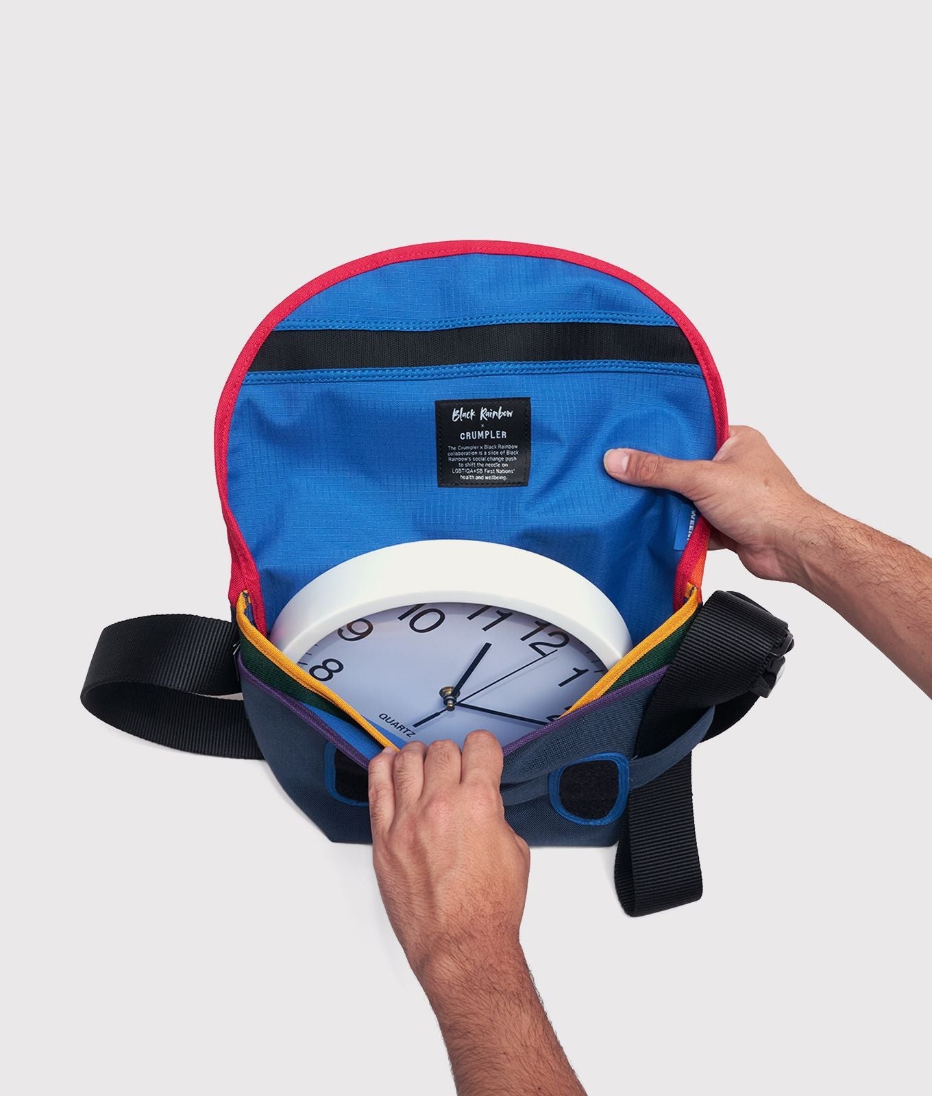 Crumpler◆期間限定販売◆ブラックレインボー/ミニバッグ Weenie - Black Rainbow – Crumpler Singapore