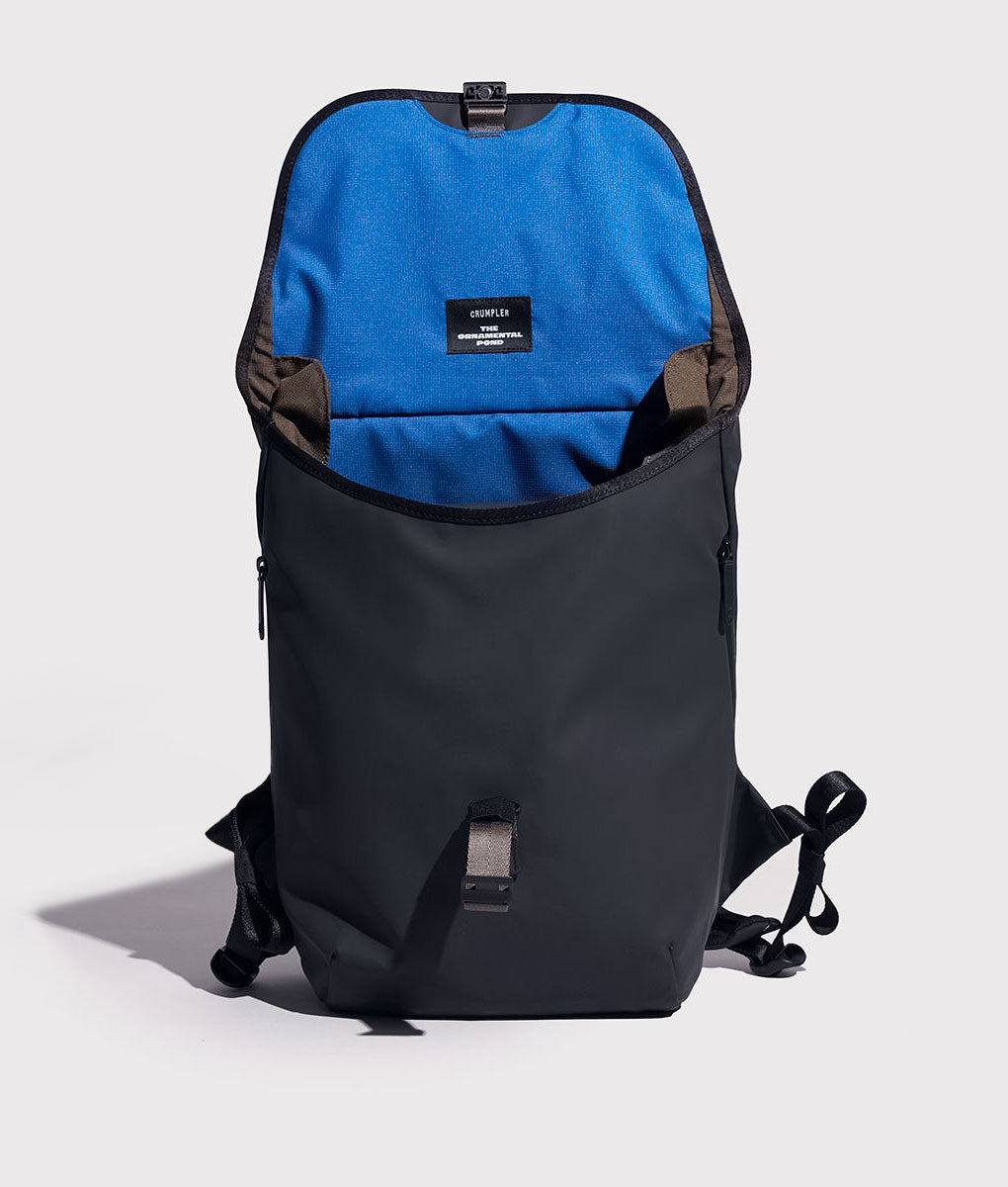 Crumpler backpack singapore on sale