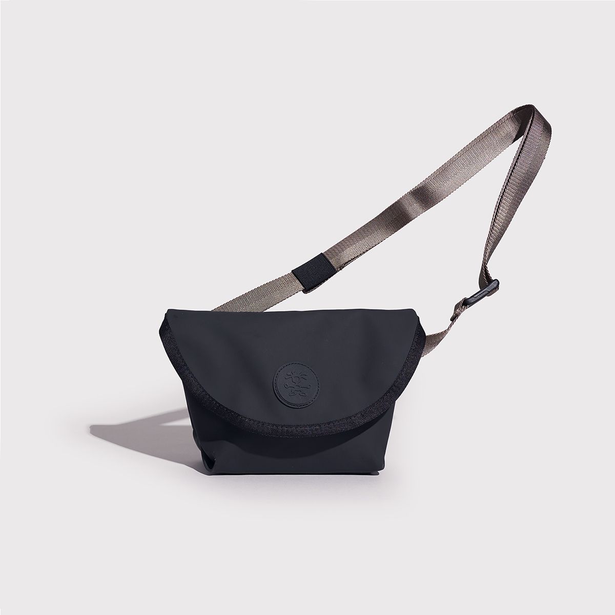 Crumpler small sling bag hotsell